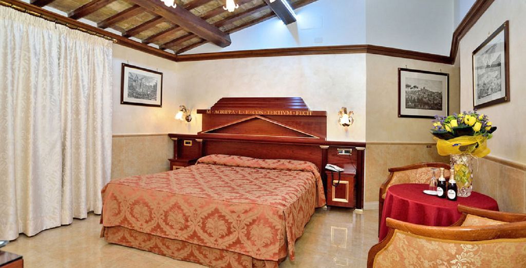 Hotel Pantheon 4*