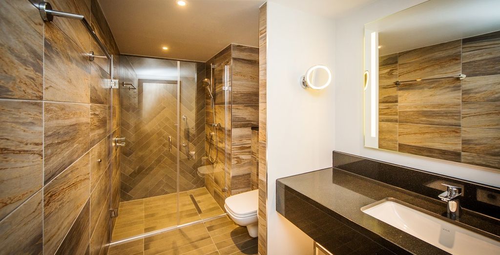 DoubleTree by Hilton London Kingston Upon Thames 4*