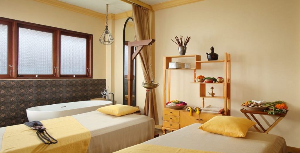 Adiwana Resort Jembawan 4* + Hyatt Regency Sanur 5* + Grand Hyatt Bali 5*