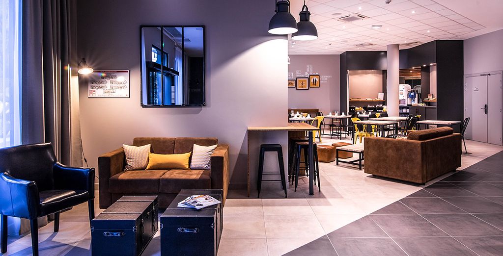 Best Western Plus Suitcase Paris La Défense 4*