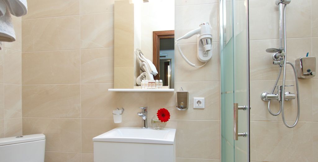 Grand Hotel Tchaikovsky  4*