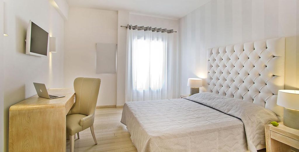 Tour nelle Isole Cicladi: 7 o 10 notti da Atene a Mykonos, Paros, Santorini