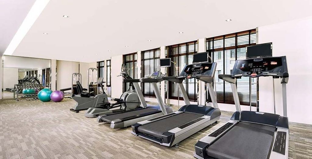 Center Point Chidlom 4* + Khao Lak Bhandari Resort & Spa 4*
