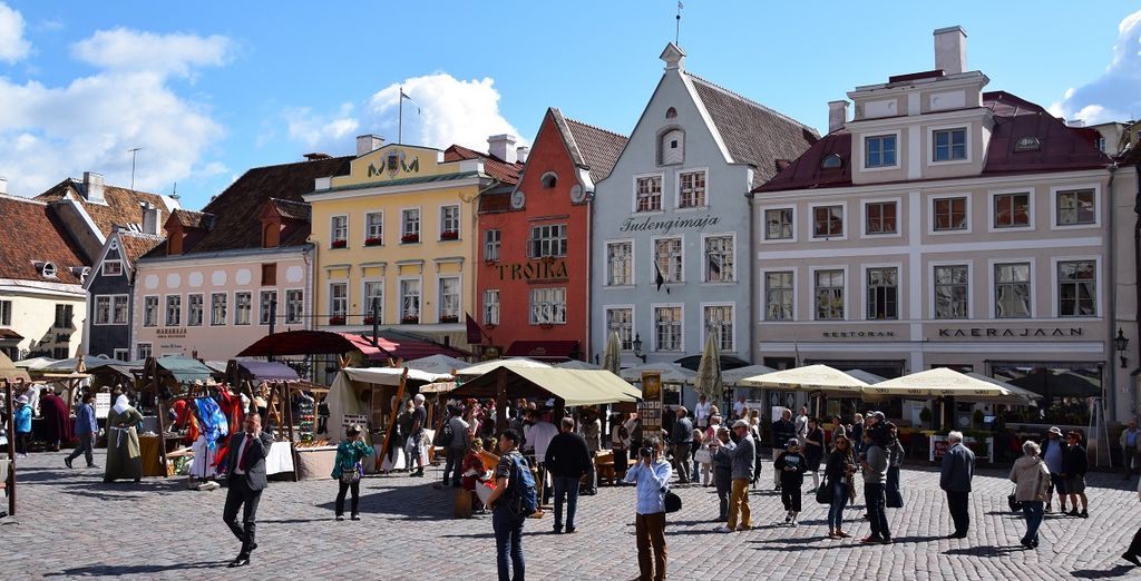 Scoprire Helsinki e Tallinn con crociera