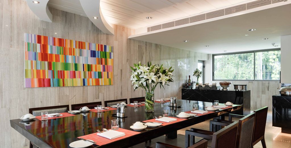 Mandarin Hotel By Centrepoint Bangkok 4* + Dream Phuket Hotel & Spa 5*