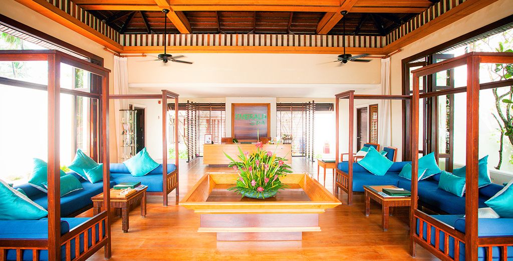 Galleria 12 Bangkok Hotel by Compass Hospitality 4* + The Emerald Cove Koh Chang 5*