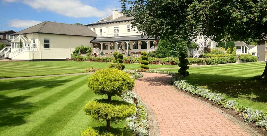 Thornton Hall Hotel 4* - hotel in the countryside of Liverpool