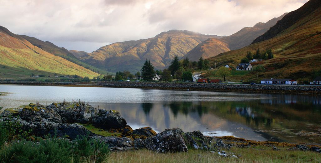 Explore the lochs of Highlands