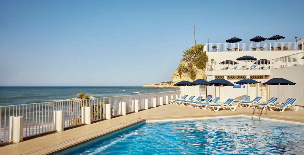 Holiday Inn Algarve 4*