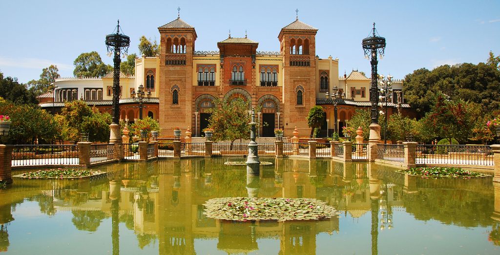 Last Minute Easter Holidays : Seville