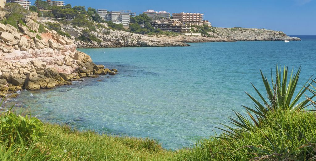 H10 Delfin 4* - Salou