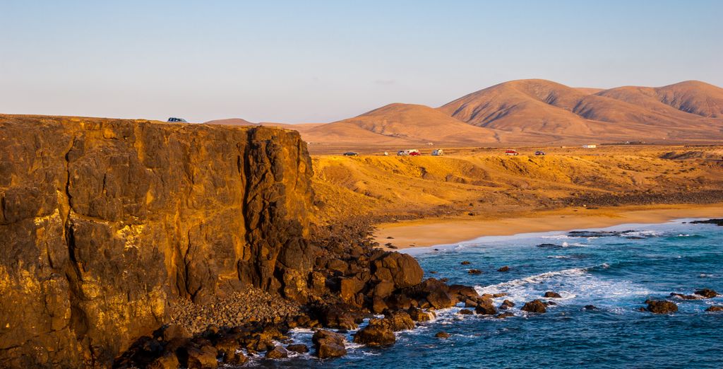 Go hiking in Fuerteventura