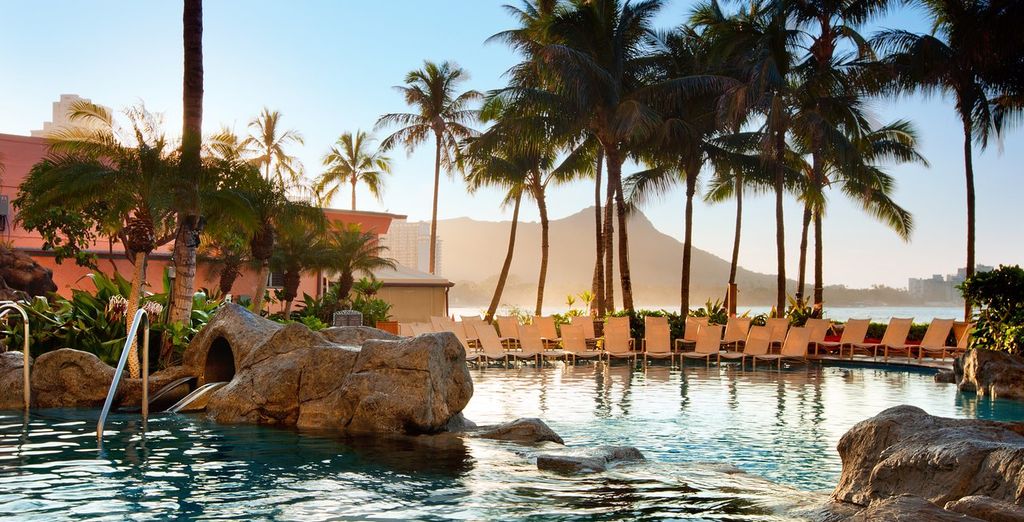 Luxe Rodeo Drive Hotel 4* & The Royal Hawaiian 5*