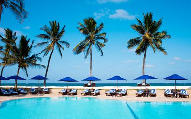 Jacaranda Indian Ocean Beach Resort 4* con safari en español