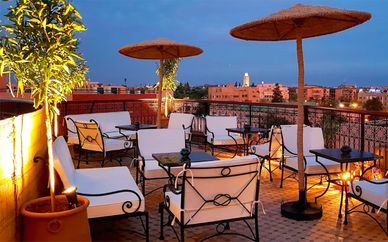 Dellarosa Boutique Hotel 4*