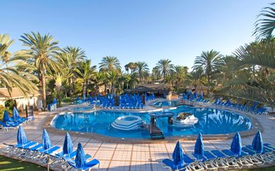 Dunas Suites & Villas Resort 4*