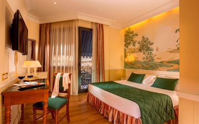 Donna Laura Palace 4*
