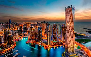 Wyndham Dubai Marina 4*