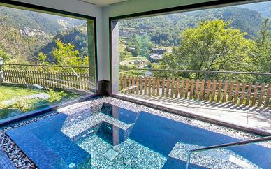 Hôtel Abba Xalet Suites 4*