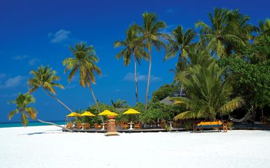 Hôtel Angsana Velavaru 5*