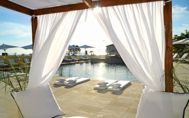 E Hôtel Spa & Resort 4*