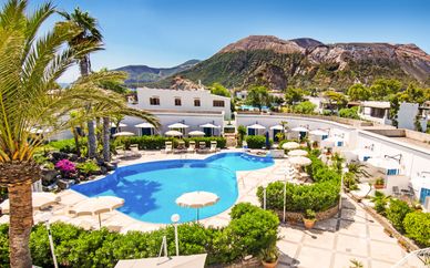 Hôtel Les Sables Noirs 4*
