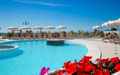 Baia Del Mar Suite Hotel 4*