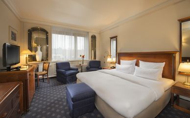 Hotel Bristol Berlin 5*