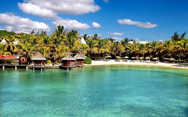 Paradise Cove *****