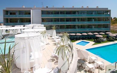 Aparthotel Four Elements Suites 4*