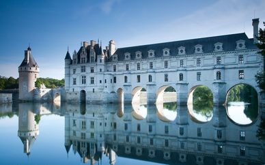 Hôtel Oceania de l'Univers 4* à Tours + Entrée(s) aux principaux châteaux de la Loire