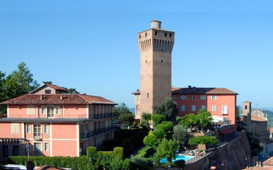 Hotel Castello di Santa Vittoria 4*