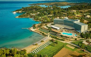 Aks Hinitsa Bay Hotel 4*