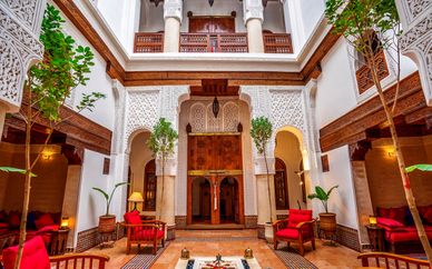 Riad Dar Alhambra 4*