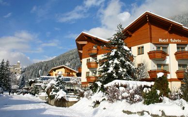 Hotel Tubris 4*