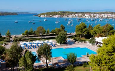 AKS Porto Heli 4*