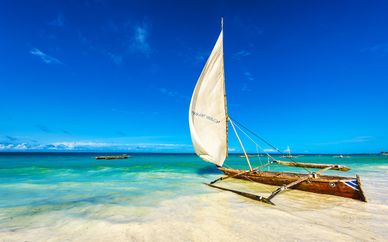 Hakuna Majiwe Beach Lodge 4*