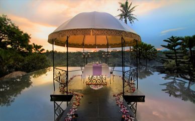 Kupu Kupu Barong & Kupu Kupu Jimbaran Beach Club And Spa 5*