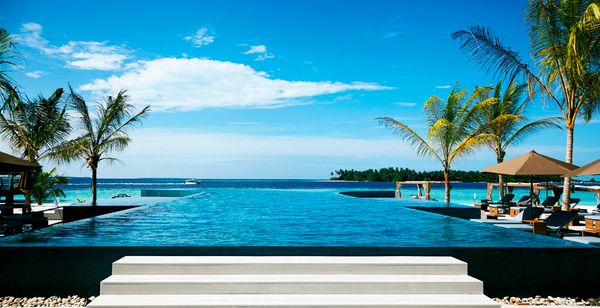 Kihaa Maldives Resort & Spa 5*