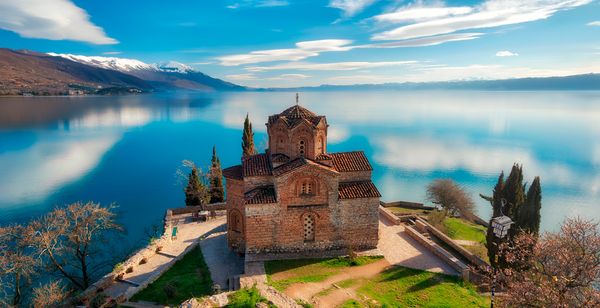 Montenegro, Macedonia y Albania