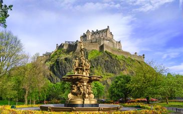 Novotel Edinburgh City Centre 4*