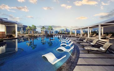 Hyatt Regency Dubai Creek Heights 5*