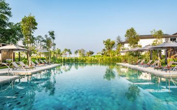 Khao Lak Marriott Beach 5* & optional Bangkok