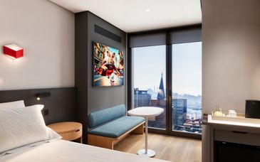 Aloft Istanbul Karakoy 4*