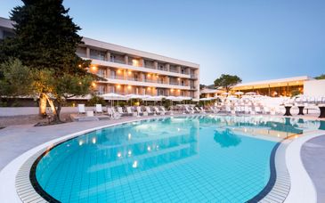 Pharos Hvar Bayhill Hotel 