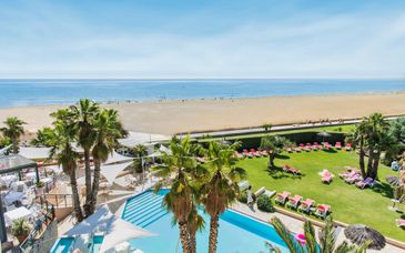 Grand Hotel Les Flamants Roses 4*