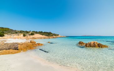 Blu Hotel Morisco 4* optional mit Flug oder Sardinia Ferries 