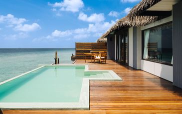 Noku Island Resort 5*