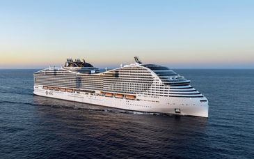 Generator Miami y Crucero MSC World America de 9 a 14 noches