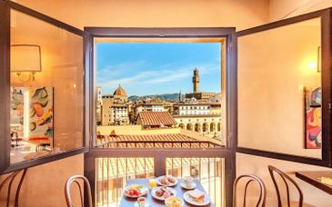 Hotel Pitti Palace al Ponte Vecchio 4*